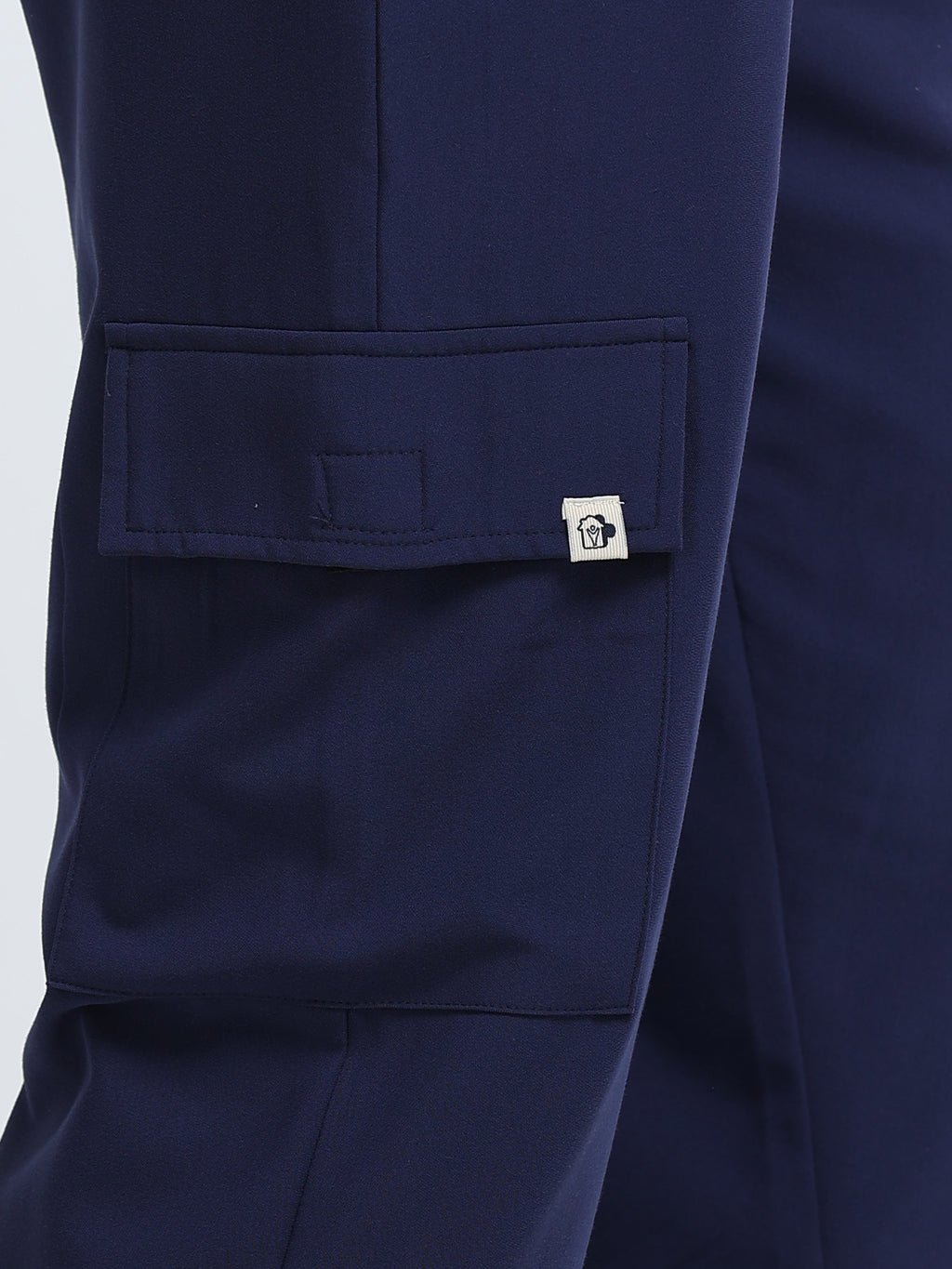 Zippered Side Pocket & Top Pocket Detail